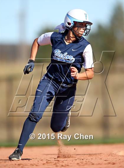 Thumbnail 1 in Valor Christian vs. Frederick (CHSAA 4A Quarterfinal) photogallery.