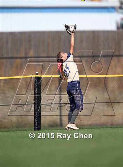 Thumbnail 3 in Valor Christian vs. Frederick (CHSAA 4A Quarterfinal) photogallery.