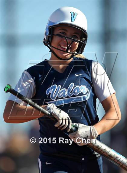 Thumbnail 2 in Valor Christian vs. Frederick (CHSAA 4A Quarterfinal) photogallery.
