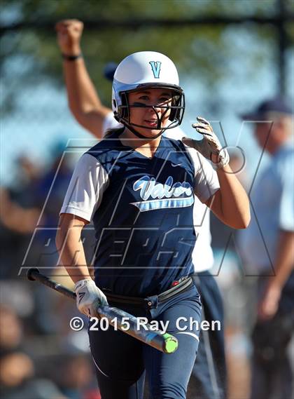 Thumbnail 1 in Valor Christian vs. Frederick (CHSAA 4A Quarterfinal) photogallery.