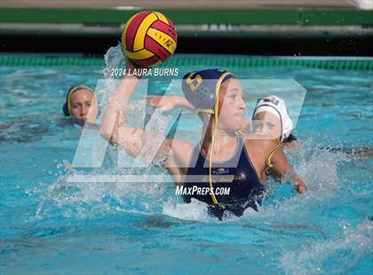 Thumbnail 3 in Soquel vs Clovis West (NorCal Invitational) photogallery.