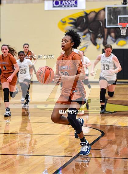Thumbnail 3 in Giddings vs Caldwell photogallery.