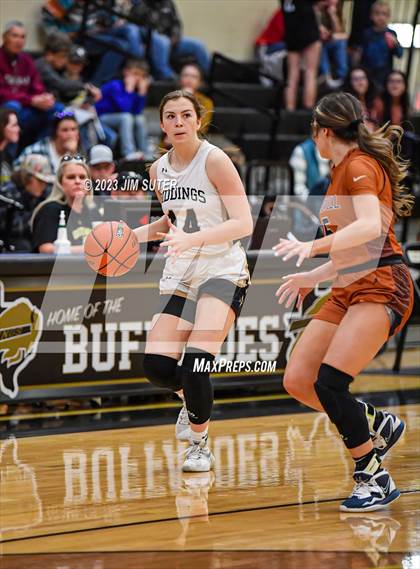 Thumbnail 1 in Giddings vs Caldwell photogallery.