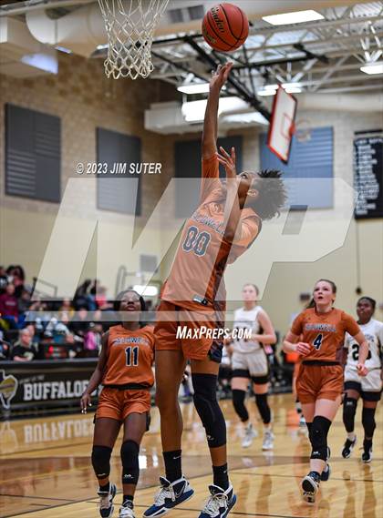 Thumbnail 1 in Giddings vs Caldwell photogallery.