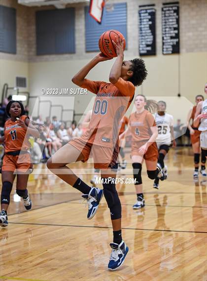 Thumbnail 2 in Giddings vs Caldwell photogallery.