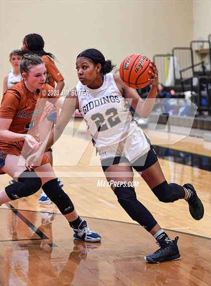 Thumbnail 1 in Giddings vs Caldwell photogallery.
