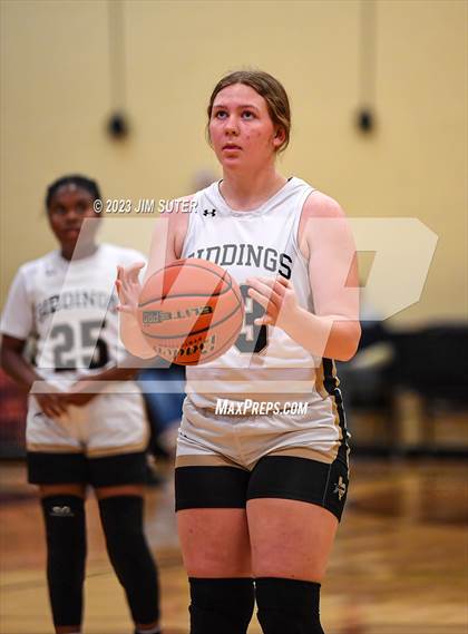 Thumbnail 3 in Giddings vs Caldwell photogallery.