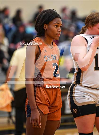 Thumbnail 3 in Giddings vs Caldwell photogallery.