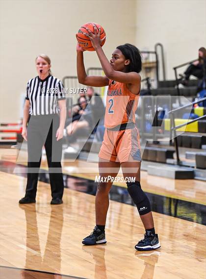 Thumbnail 2 in Giddings vs Caldwell photogallery.
