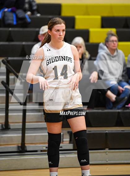 Thumbnail 2 in Giddings vs Caldwell photogallery.