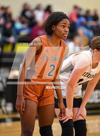 Thumbnail 3 in Giddings vs Caldwell photogallery.