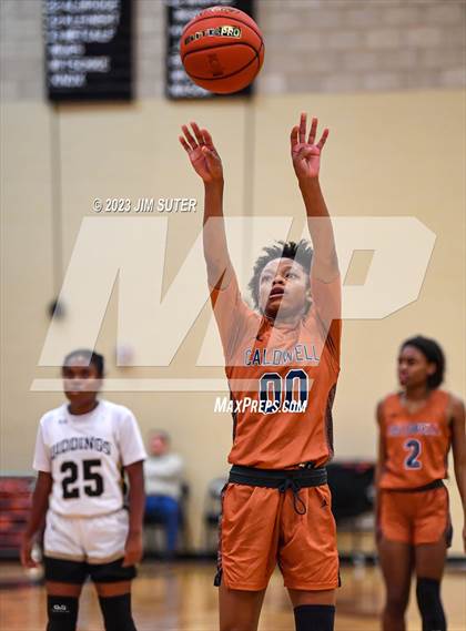Thumbnail 1 in Giddings vs Caldwell photogallery.