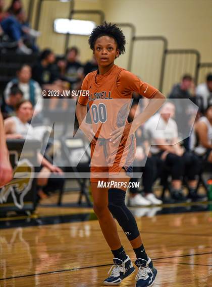 Thumbnail 3 in Giddings vs Caldwell photogallery.