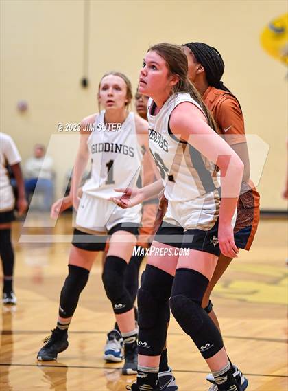 Thumbnail 2 in Giddings vs Caldwell photogallery.