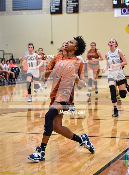 Thumbnail 1 in Giddings vs Caldwell photogallery.