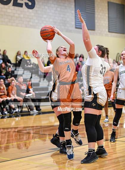 Thumbnail 3 in Giddings vs Caldwell photogallery.