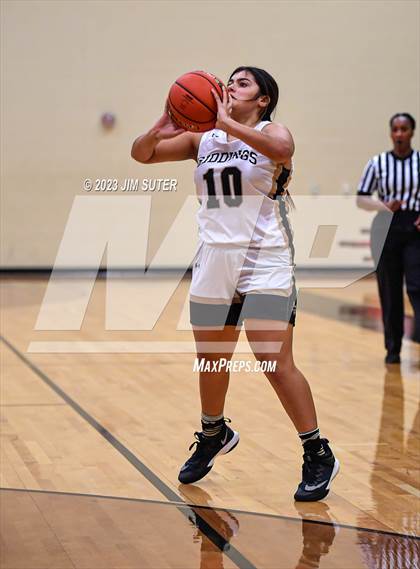 Thumbnail 2 in Giddings vs Caldwell photogallery.