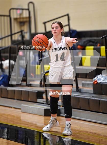 Thumbnail 3 in Giddings vs Caldwell photogallery.