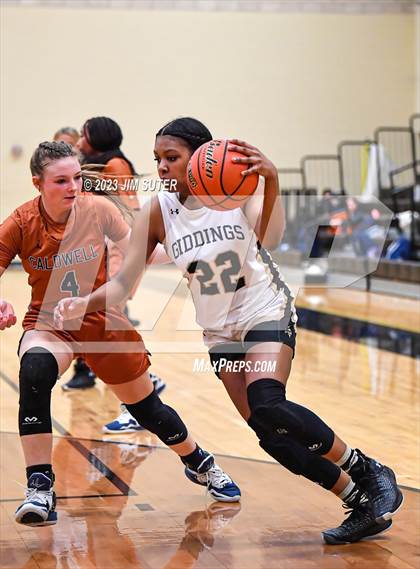 Thumbnail 2 in Giddings vs Caldwell photogallery.