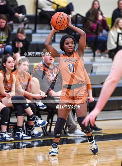 Thumbnail 2 in Giddings vs Caldwell photogallery.