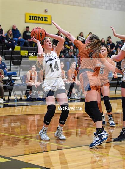 Thumbnail 2 in Giddings vs Caldwell photogallery.
