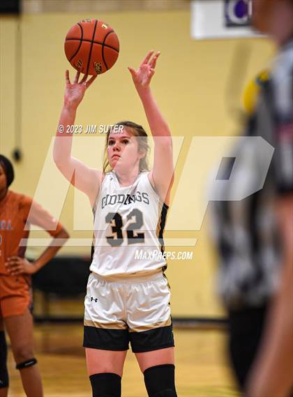 Thumbnail 1 in Giddings vs Caldwell photogallery.