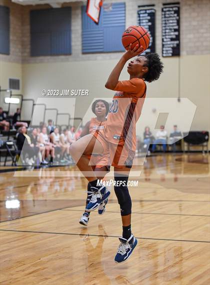 Thumbnail 1 in Giddings vs Caldwell photogallery.