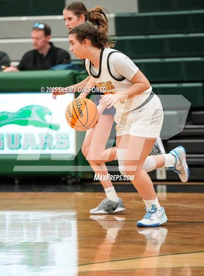 Thumbnail 1 in Heritage vs Thomas Jefferson (Kipling Winter Classic) photogallery.