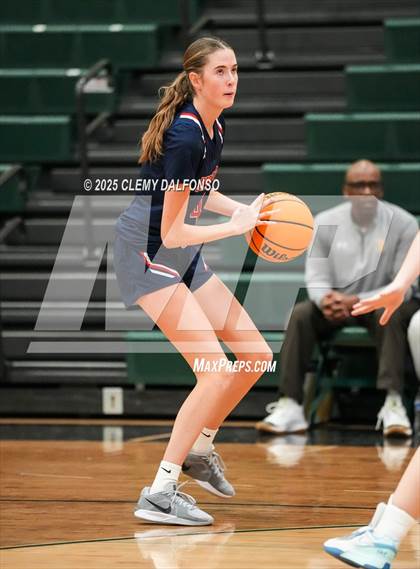 Thumbnail 2 in Heritage vs Thomas Jefferson (Kipling Winter Classic) photogallery.