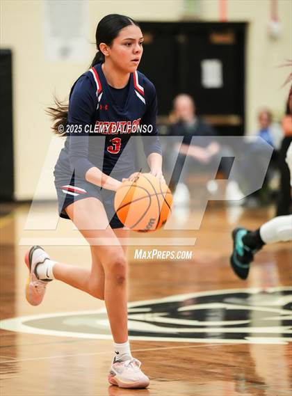 Thumbnail 3 in Heritage vs Thomas Jefferson (Kipling Winter Classic) photogallery.