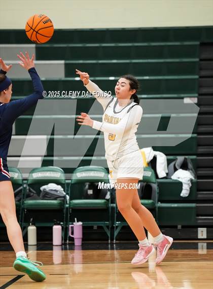 Thumbnail 2 in Heritage vs Thomas Jefferson (Kipling Winter Classic) photogallery.