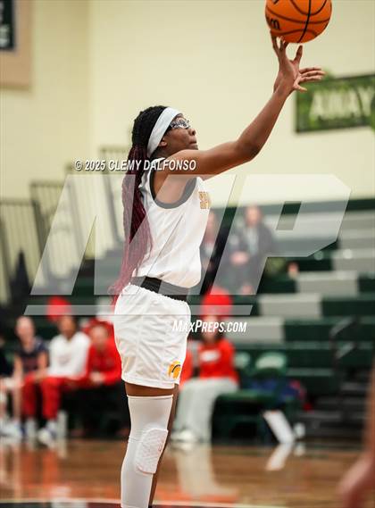Thumbnail 1 in Heritage vs Thomas Jefferson (Kipling Winter Classic) photogallery.