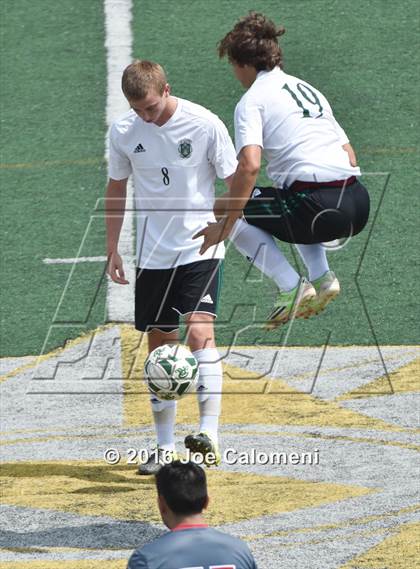 Thumbnail 1 in Lee [Robert E.] vs Reagan [Ronald] (Comalander Stadium) photogallery.