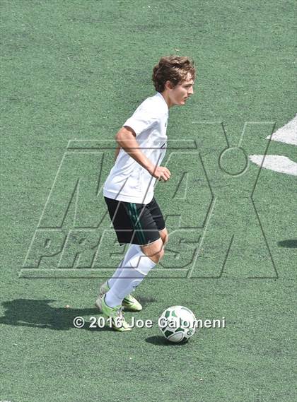 Thumbnail 2 in Lee [Robert E.] vs Reagan [Ronald] (Comalander Stadium) photogallery.