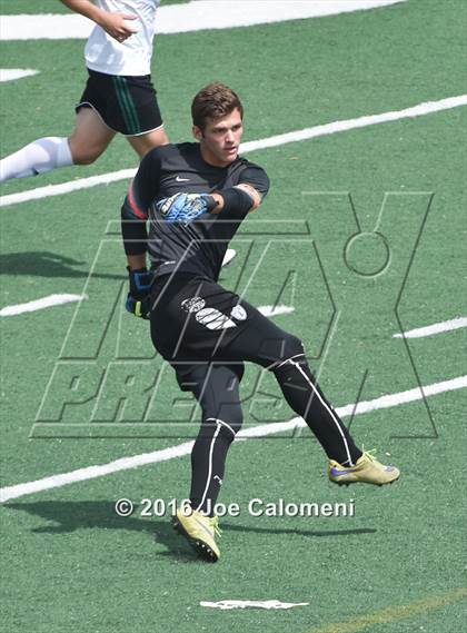 Thumbnail 2 in Lee [Robert E.] vs Reagan [Ronald] (Comalander Stadium) photogallery.