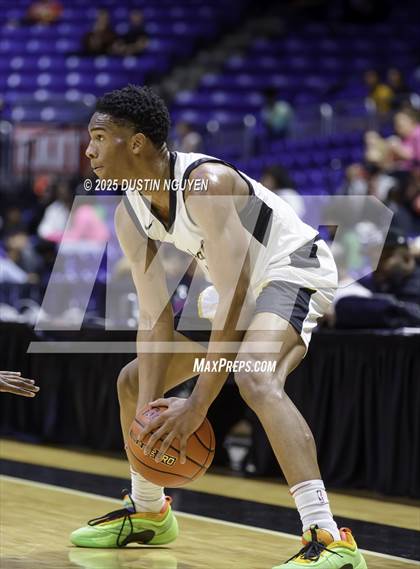Thumbnail 1 in Cypress Springs vs. Fort Bend Marshall (Houston Methodist Cy-Hoops Invitational) photogallery.
