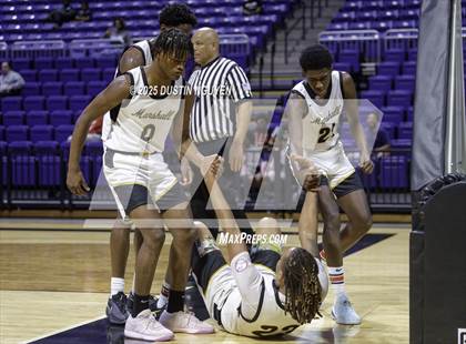 Thumbnail 3 in Cypress Springs vs. Fort Bend Marshall (Houston Methodist Cy-Hoops Invitational) photogallery.