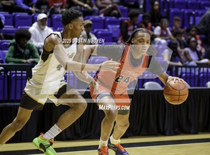 Thumbnail 3 in Cypress Springs vs. Fort Bend Marshall (Houston Methodist Cy-Hoops Invitational) photogallery.