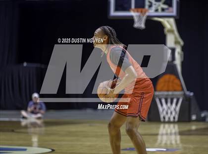 Thumbnail 3 in Cypress Springs vs. Fort Bend Marshall (Houston Methodist Cy-Hoops Invitational) photogallery.