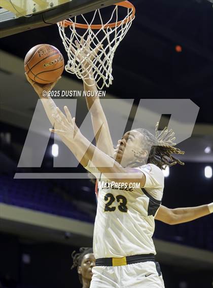 Thumbnail 1 in Cypress Springs vs. Fort Bend Marshall (Houston Methodist Cy-Hoops Invitational) photogallery.