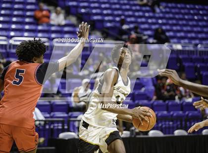 Thumbnail 1 in Cypress Springs vs. Fort Bend Marshall (Houston Methodist Cy-Hoops Invitational) photogallery.