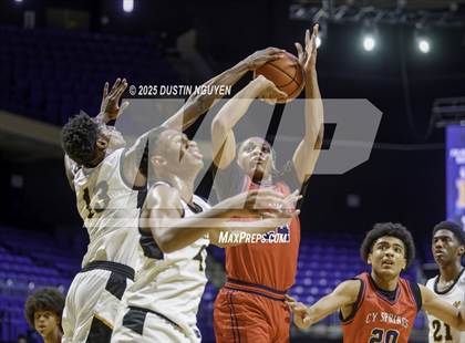 Thumbnail 1 in Cypress Springs vs. Fort Bend Marshall (Houston Methodist Cy-Hoops Invitational) photogallery.