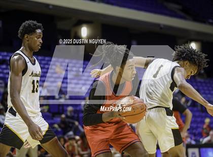 Thumbnail 2 in Cypress Springs vs. Fort Bend Marshall (Houston Methodist Cy-Hoops Invitational) photogallery.