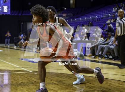 Thumbnail 1 in Cypress Springs vs. Fort Bend Marshall (Houston Methodist Cy-Hoops Invitational) photogallery.