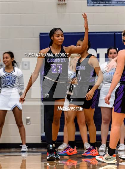 Thumbnail 1 in Omaha Central @ Papillion-LaVista South photogallery.