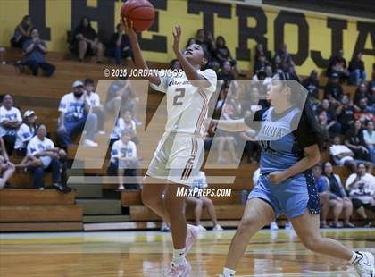 Thumbnail 1 in Campbell vs. Kailua photogallery.