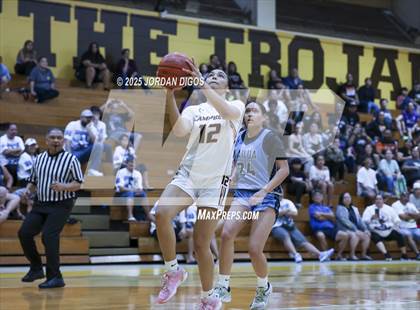 Thumbnail 1 in Campbell vs. Kailua photogallery.