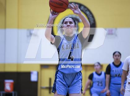 Thumbnail 3 in Campbell vs. Kailua photogallery.