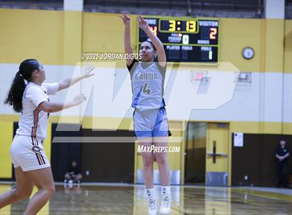 Thumbnail 2 in Campbell vs. Kailua photogallery.