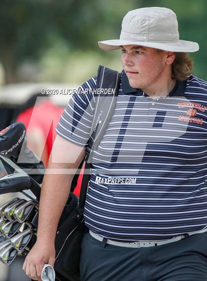 Thumbnail 3 in Hudson vs Fivay vs Zephyrhills photogallery.